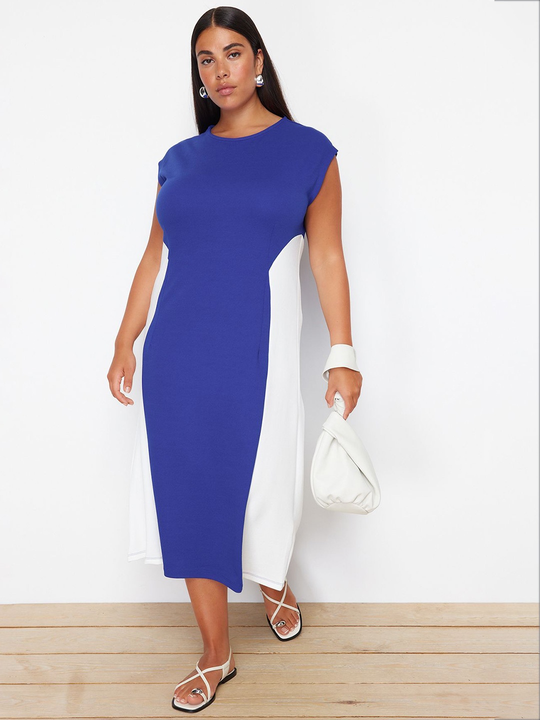 

Trendyol Round Neck Sheath Midi Dress, Blue