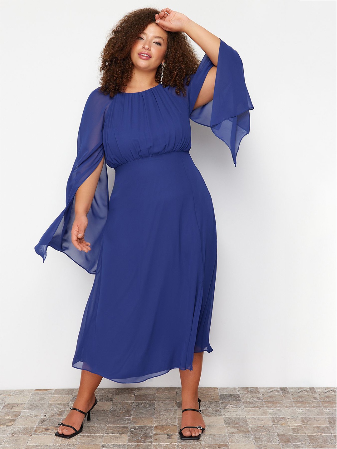 

Trendyol Flared Sleeves Fit & Flare Midi Dress, Blue