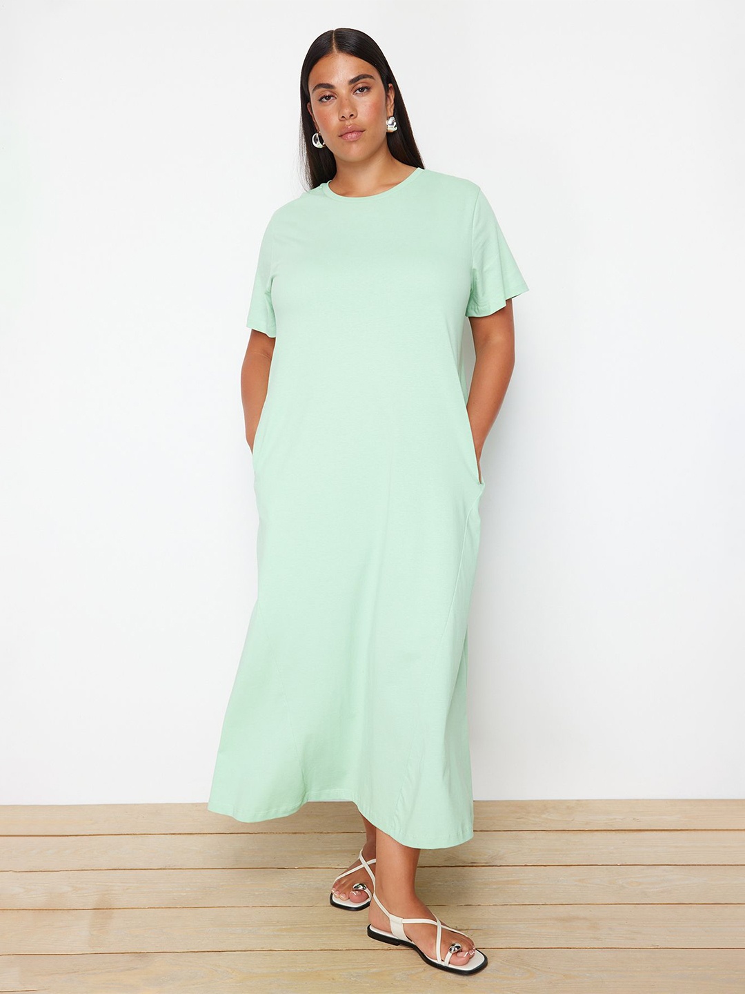 

Trendyol Plus Size Round Neck A-Line Pure Cotton Midi Dress, Green