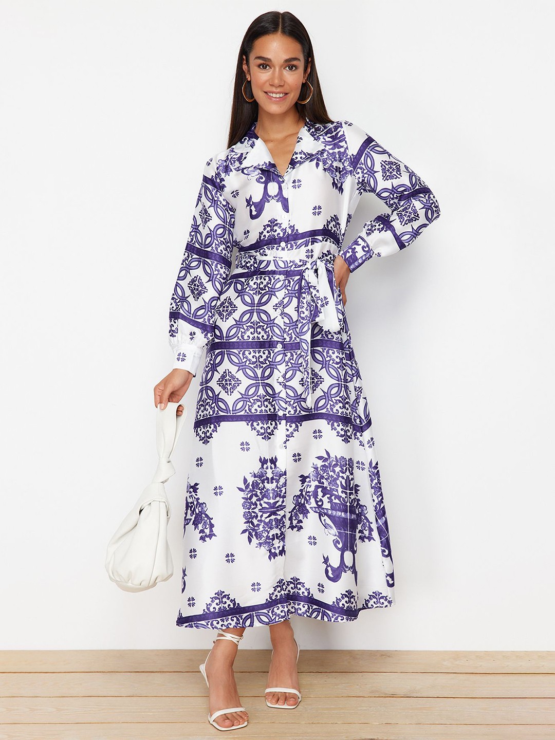 

Trendyol Women Ethnic Motifs Print Maxi Dress, White