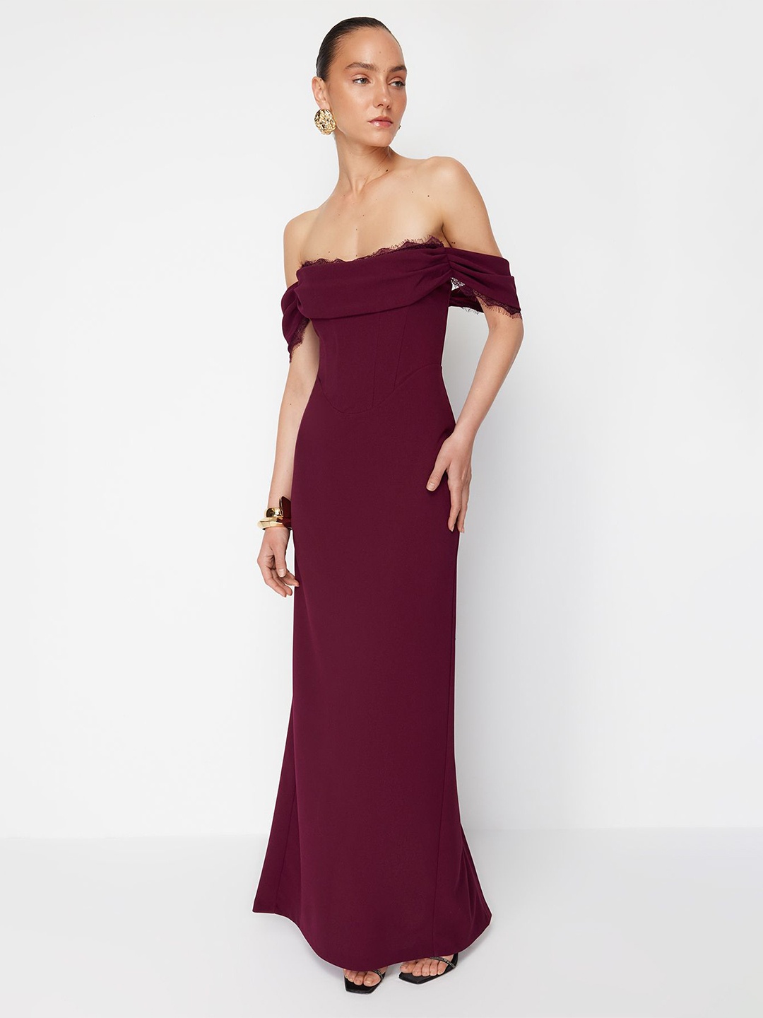 

Trendyol Off-Shoulder Maxi Dress, Maroon