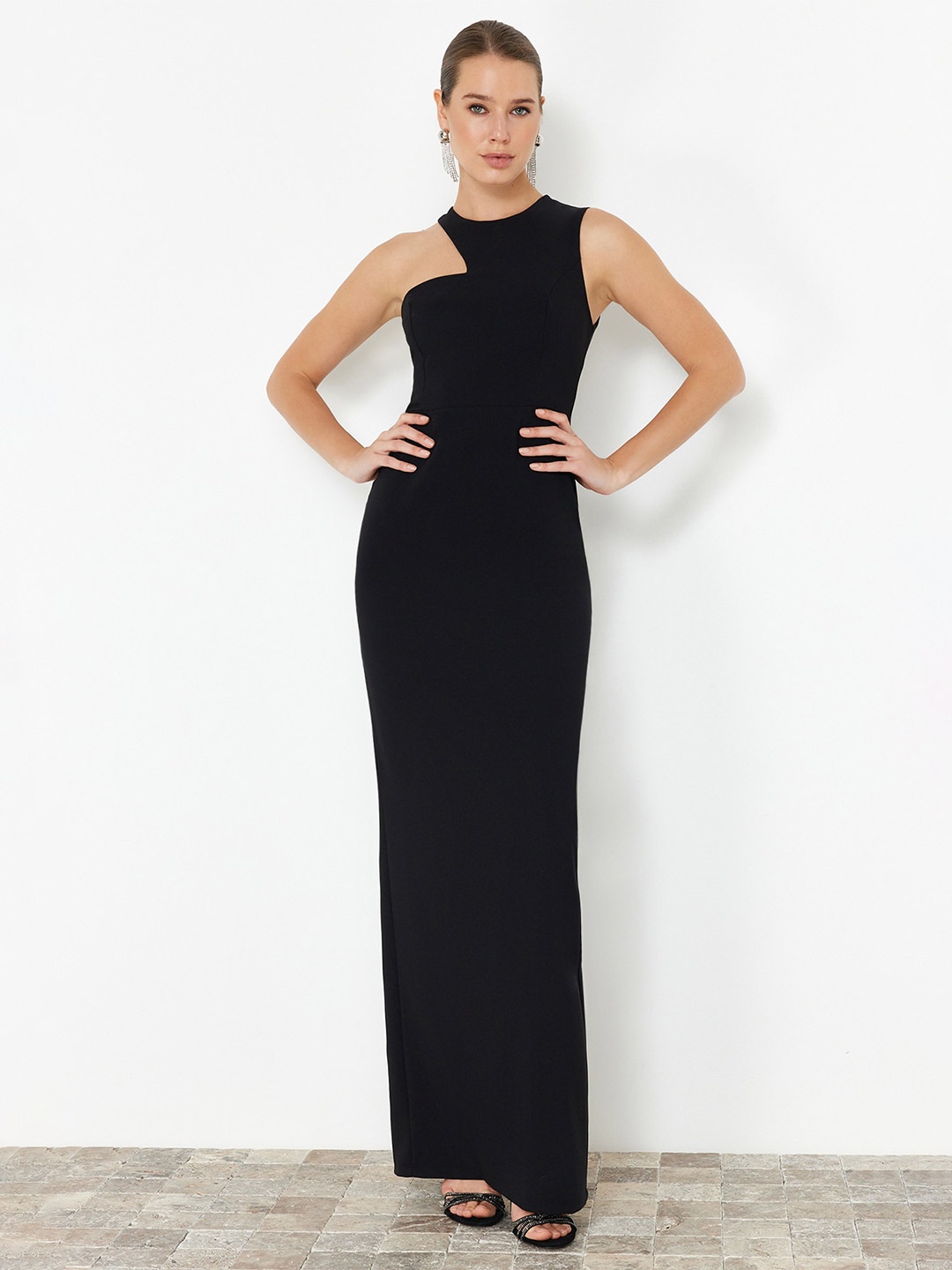 

Trendyol Round Neck Sleeveless Maxi Dress, Black