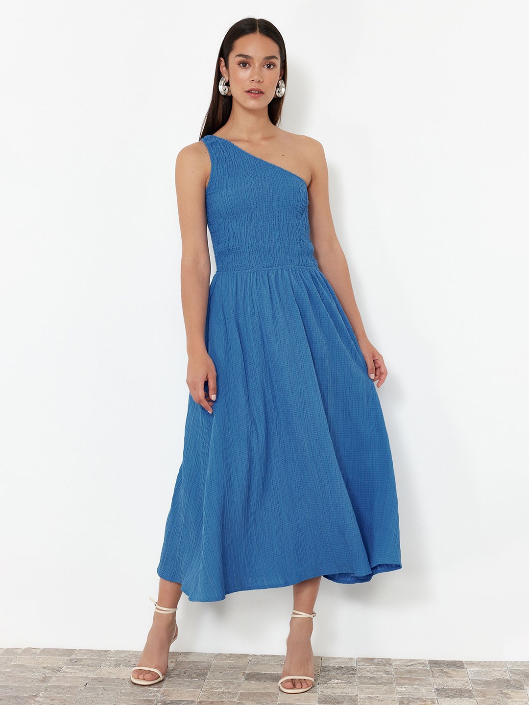 

Trendyol One Shoulder Sleeveless Fit & Flare Midi Dress, Na