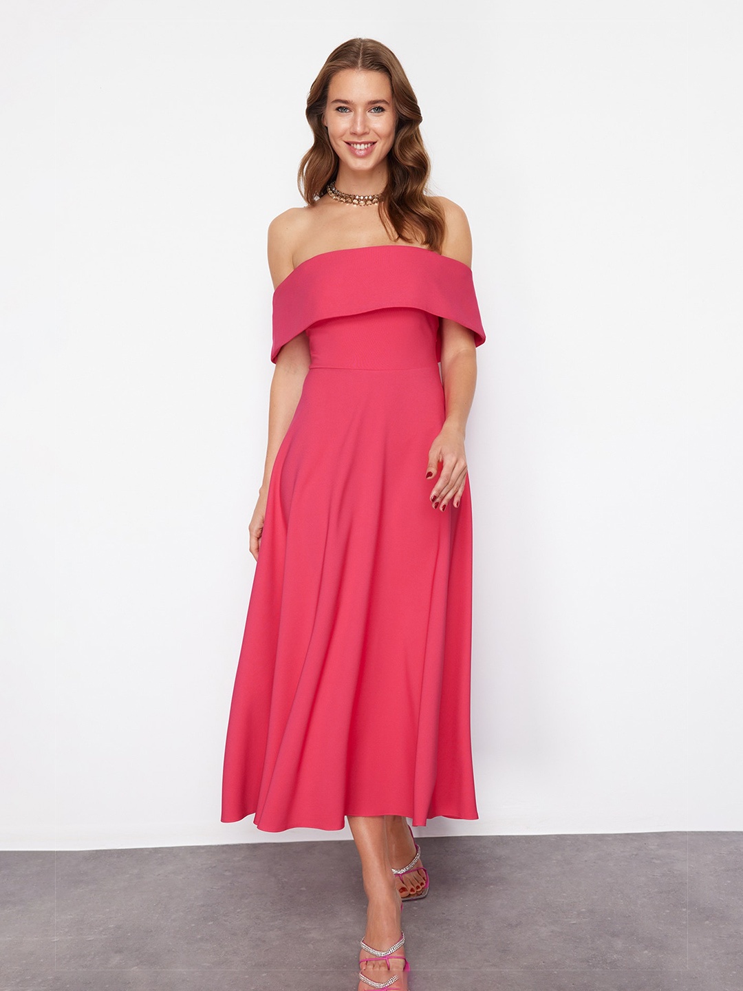 

Trendyol Off-Shoulder Fit & Flare Maxi Dress, Pink