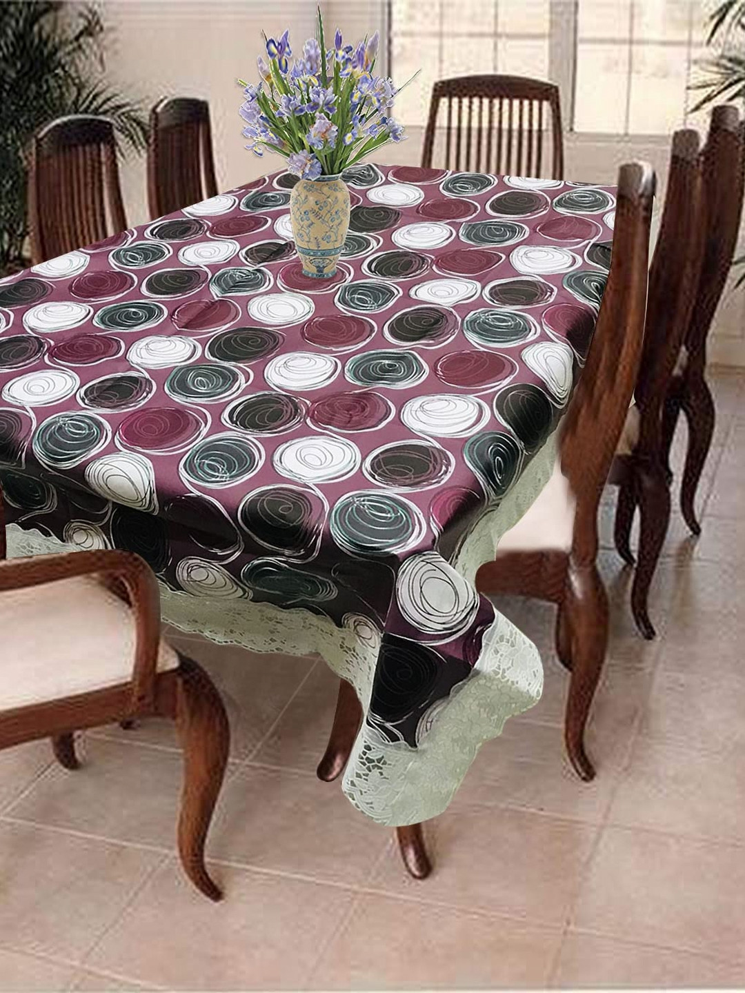 

Homerz Pink & Grey Geometric Printed Rectangle Table Cover