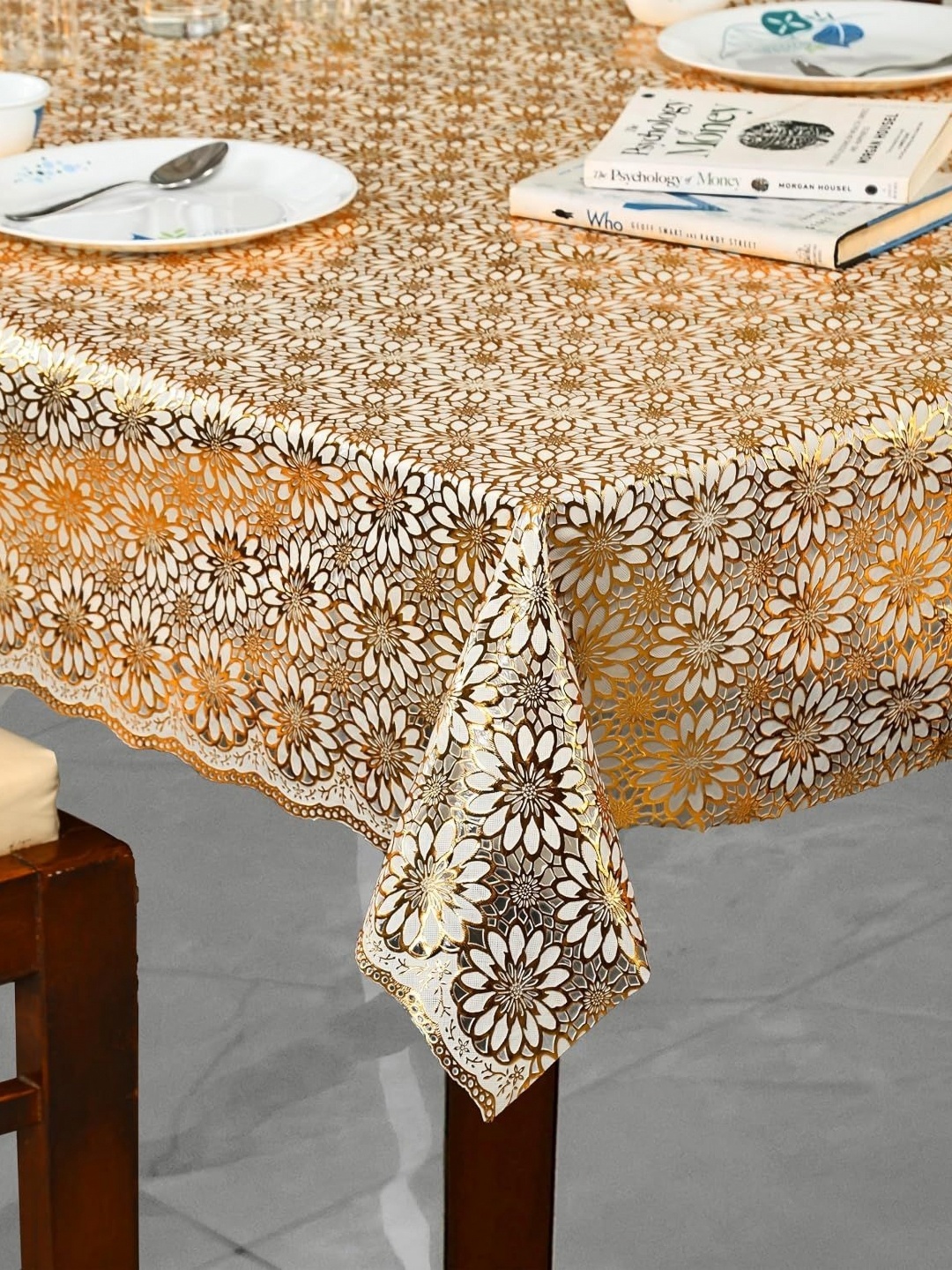 

Homerz Gold-Toned & Transparent Floral Rectangle Table Cover