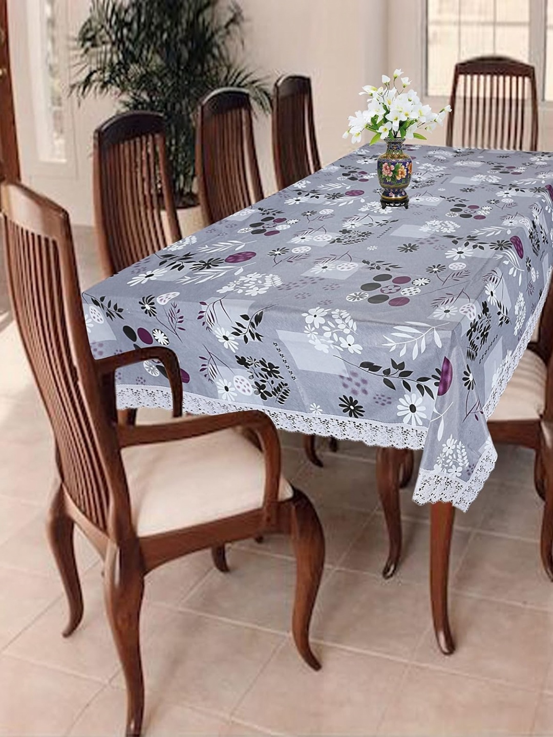 

Homerz Grey & White Floral Rectangle Table Cover