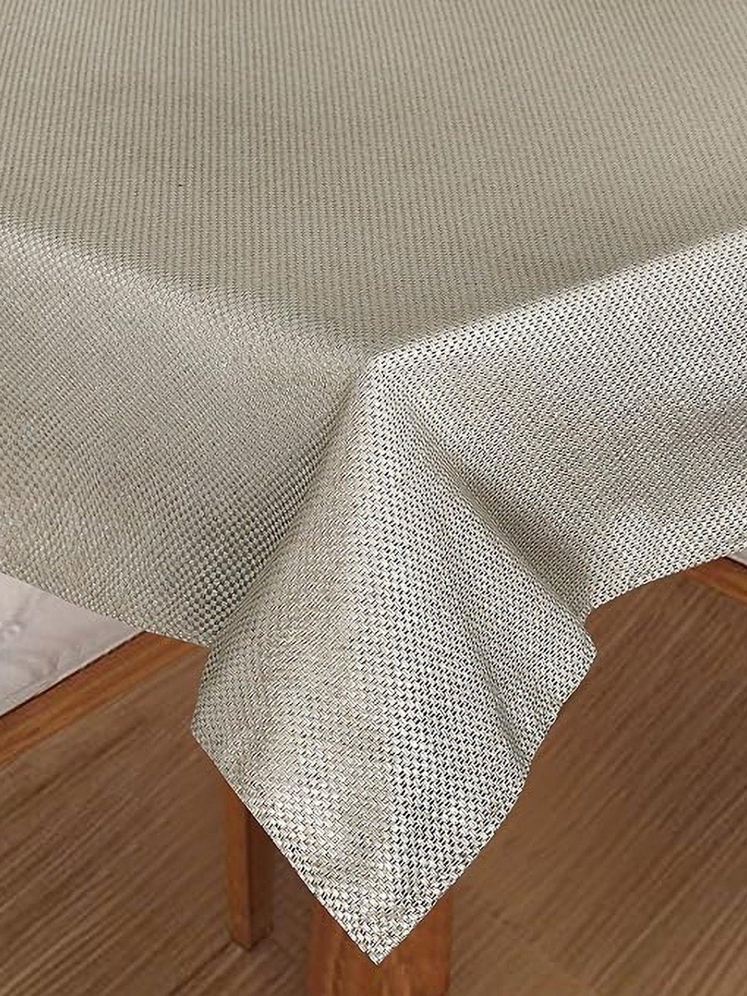 

Homerz White Plastic 6-Seater Table Cover