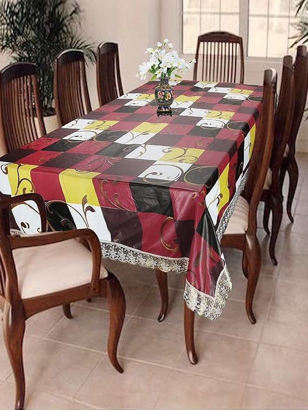 

Homerz White Geometric Printed 6-Seater Table Cover
