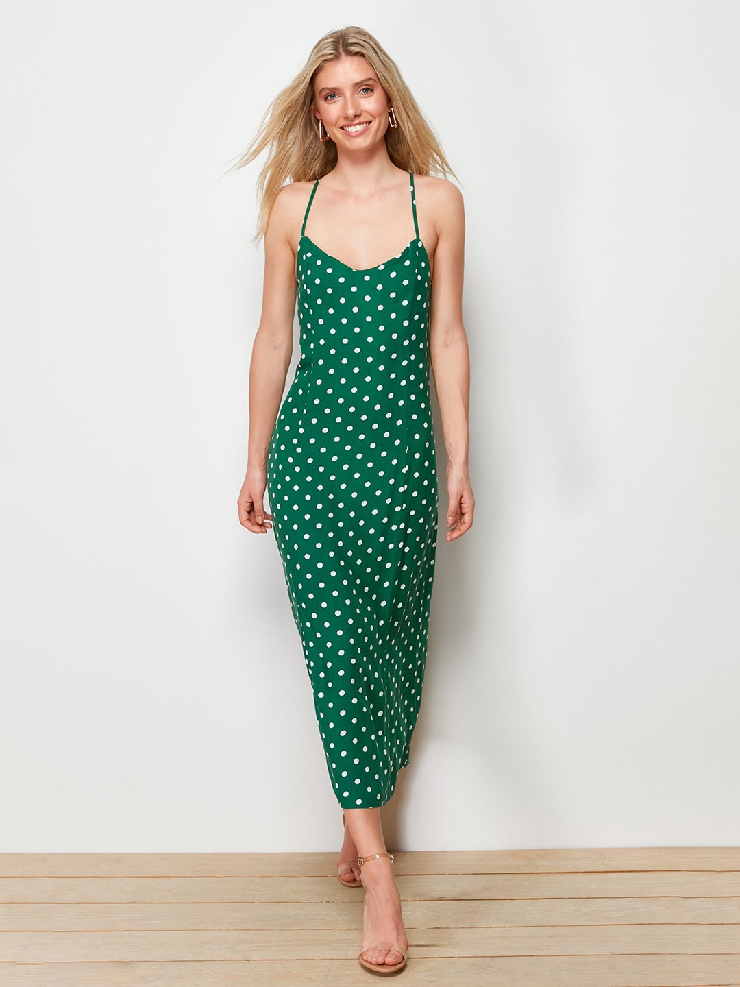 

Trendyol Tie Up Neck Sleeveless Polka Dot Print A-Line Midi Dress, Na