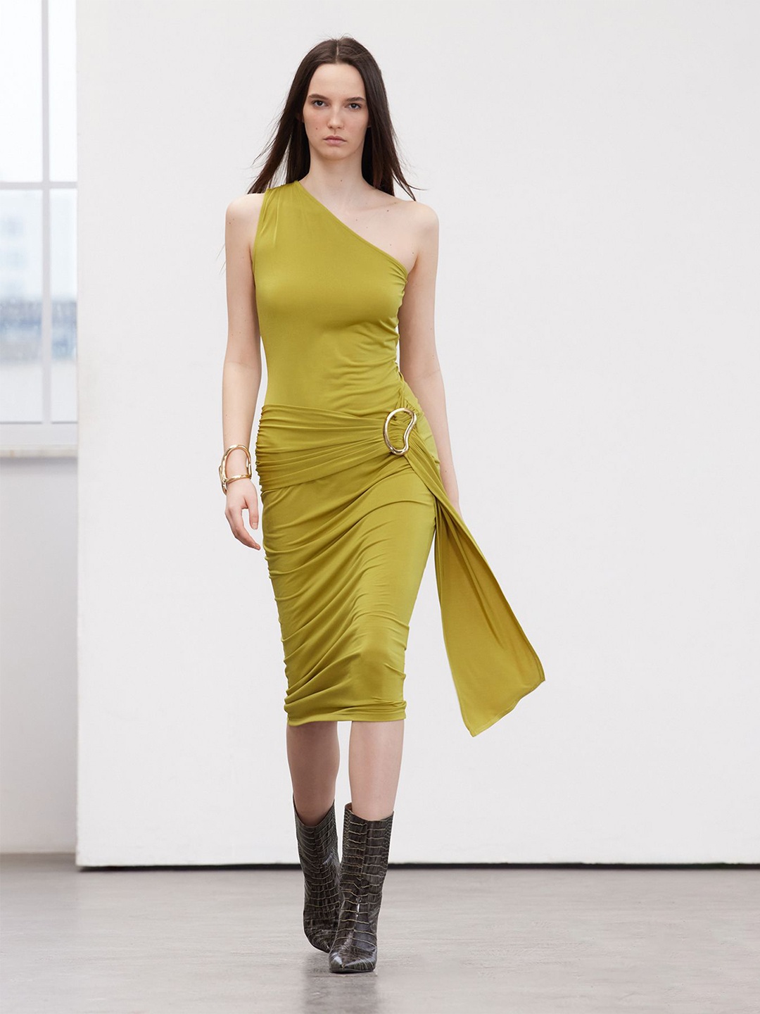 

Trendyol One Shoulder Bodycon Dress, Mustard