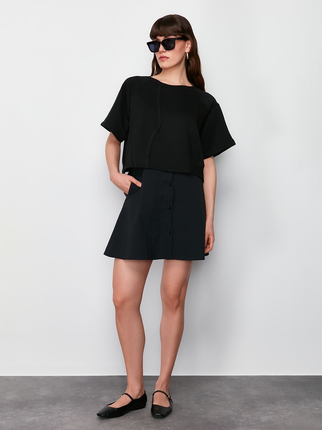 

Trendyol Women Round Neck T Shirt and Skirt, Na
