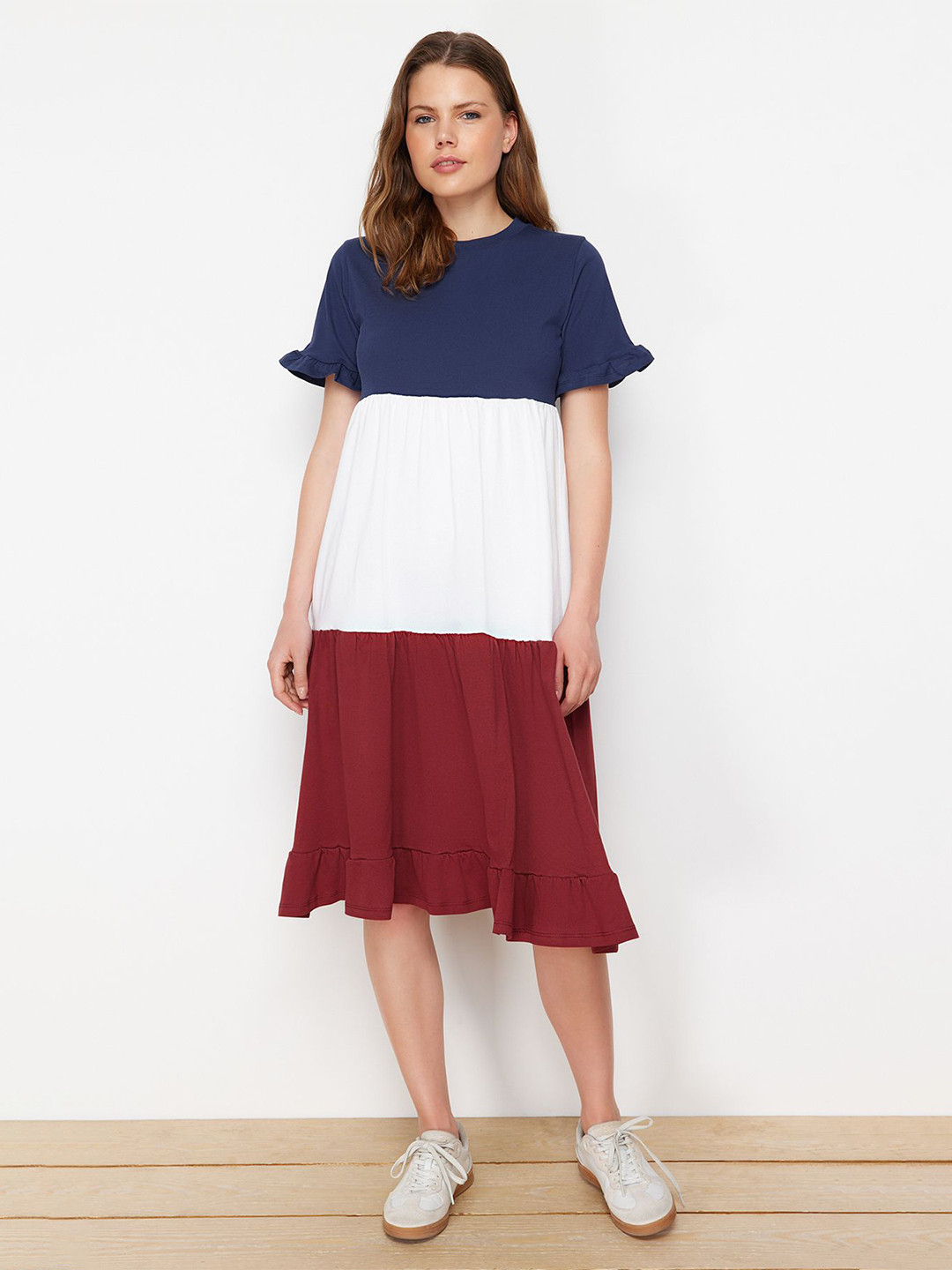 

Trendyol Colourblocked Round Neck Pure Cotton A-Line Midi Dress, Navy blue