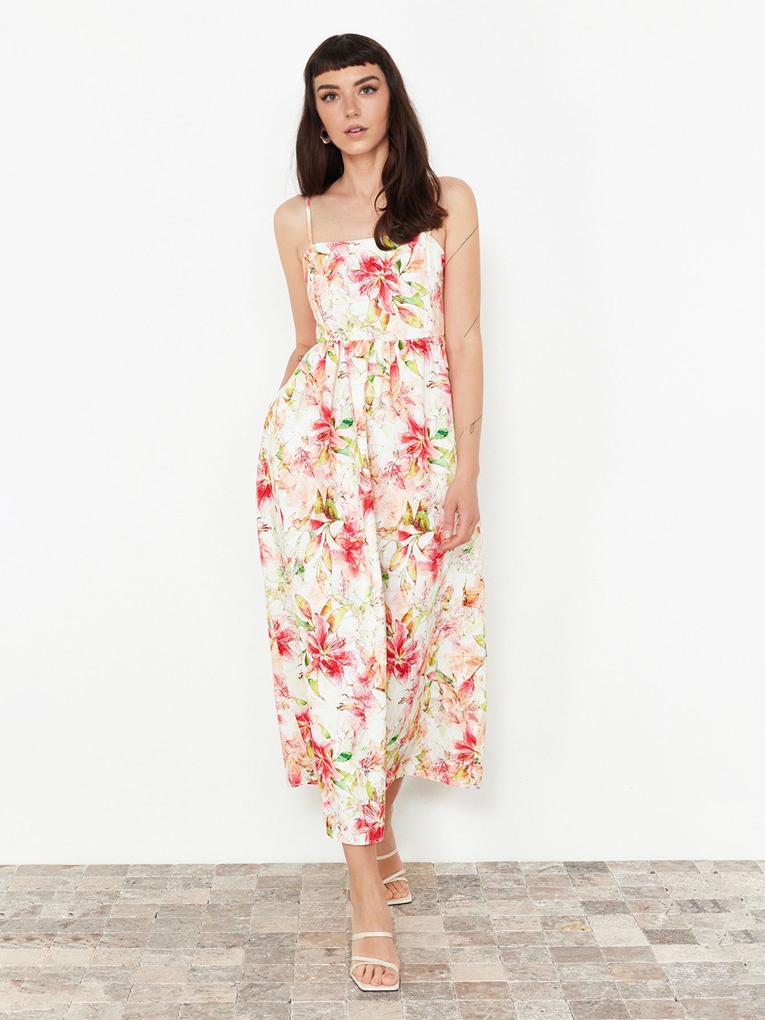 

Trendyol Women Floral Printed Fit & Flare Midi Dress, White