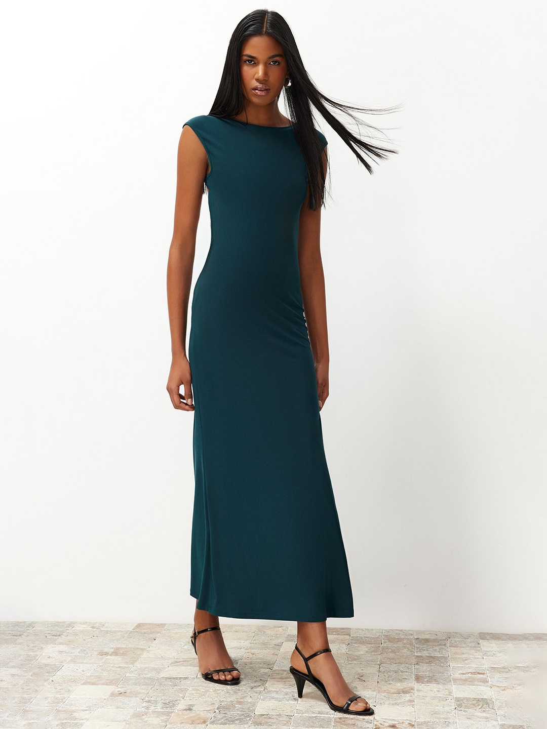 

Trendyol Boat Neck Maxi Midi Dress, Green