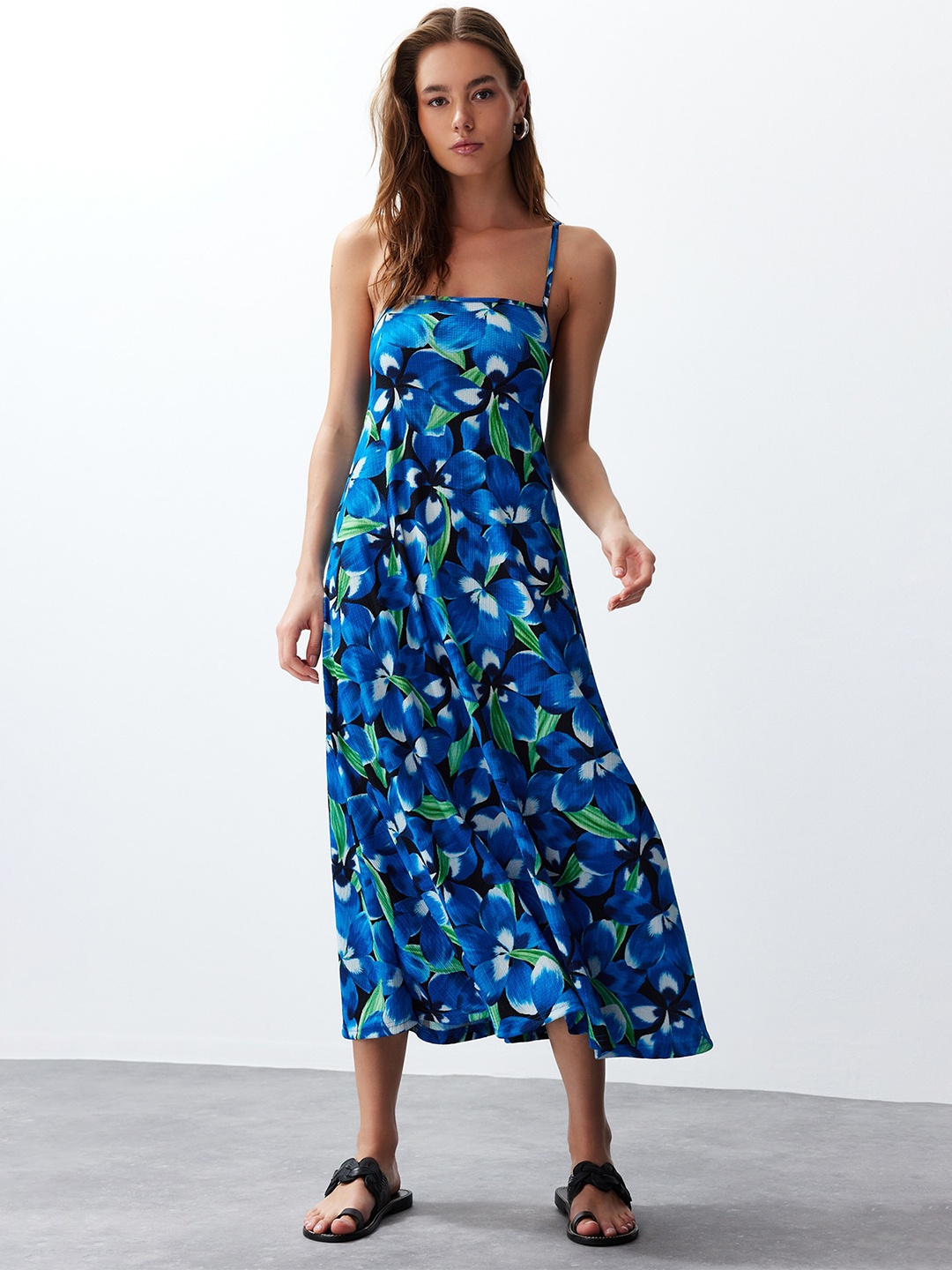 

Trendyol Floral Printed Fit and Flare Midi Dress, Blue