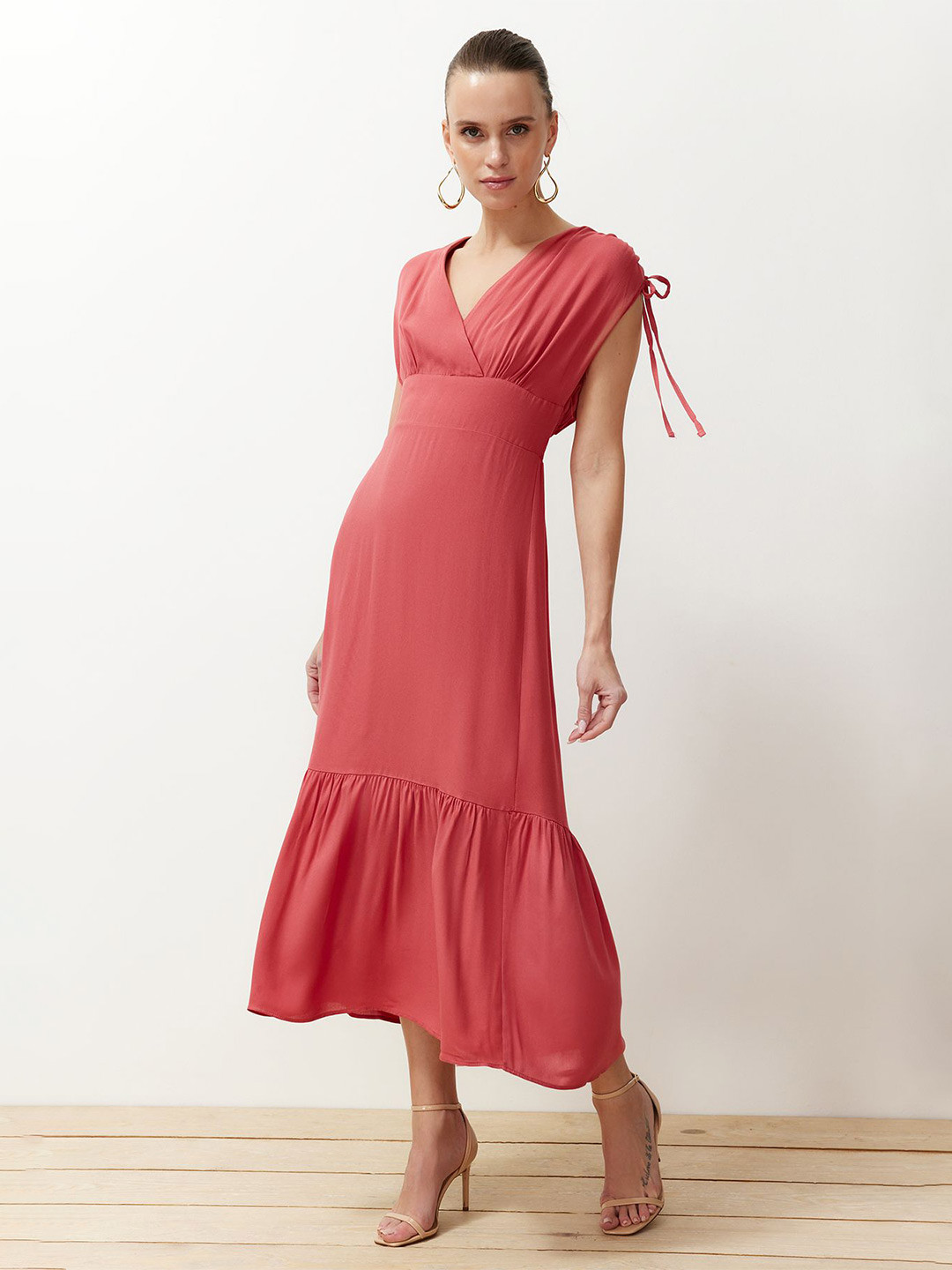 

Trendyol V Neck Extended Sleeves Fit & Flare Midi Dress, Na