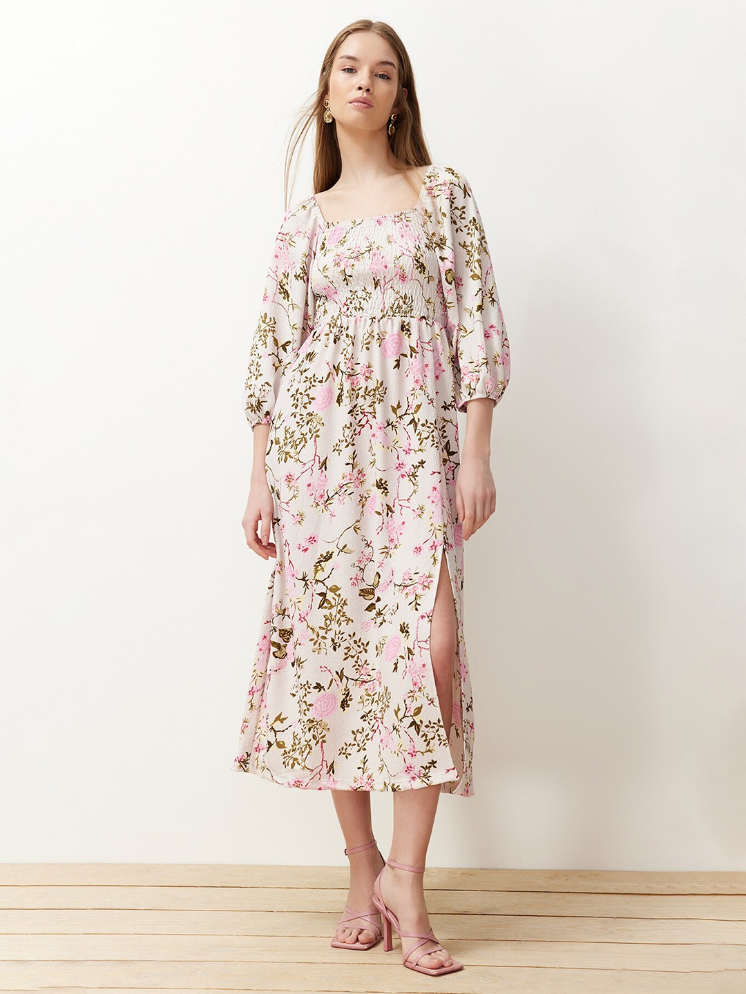 

Trendyol Floral Printed Puff Sleeve A-Line Midi Dress, White