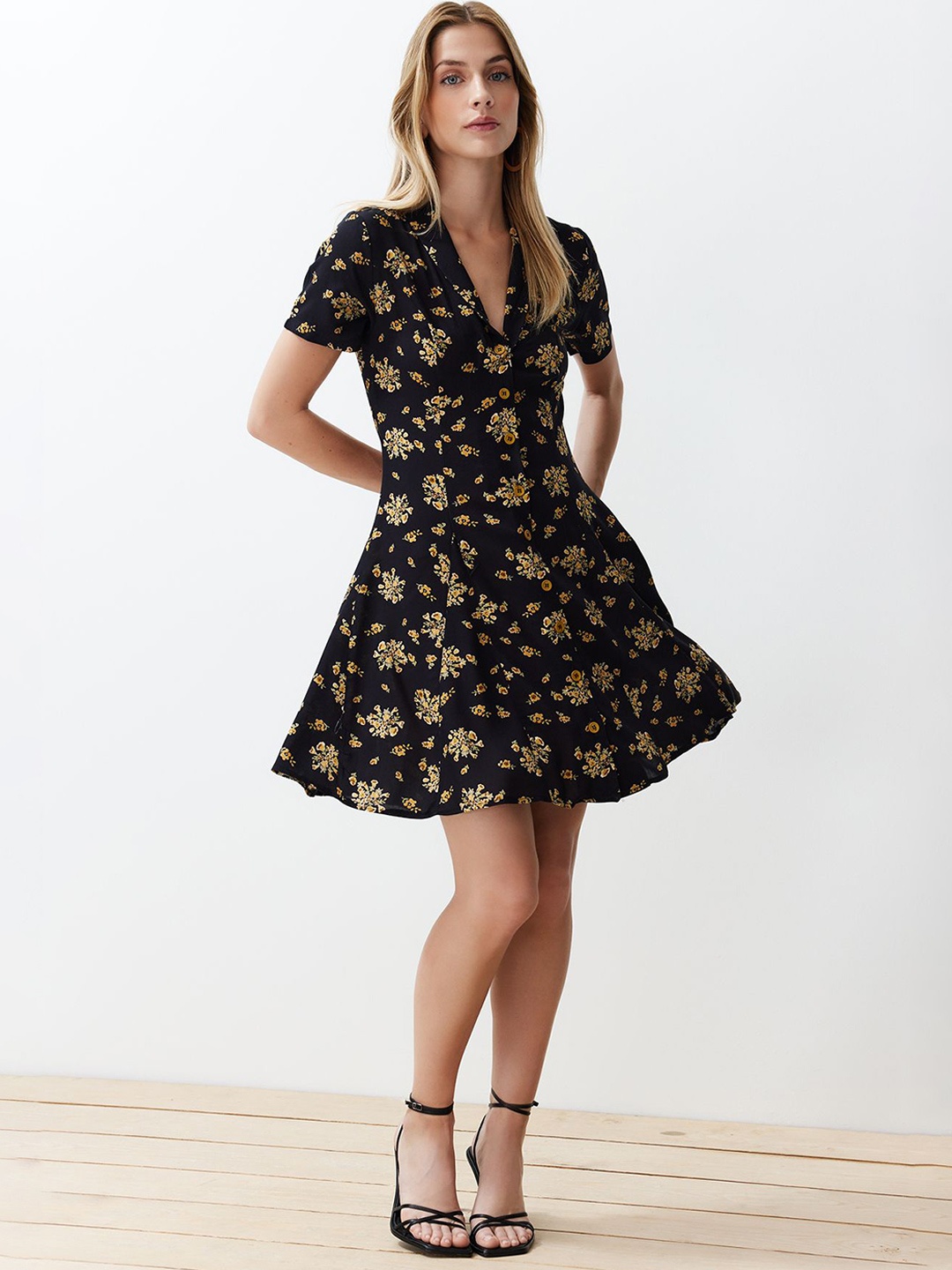 

Trendyol Floral Printed V Neck Fit & Flare Dress, Black