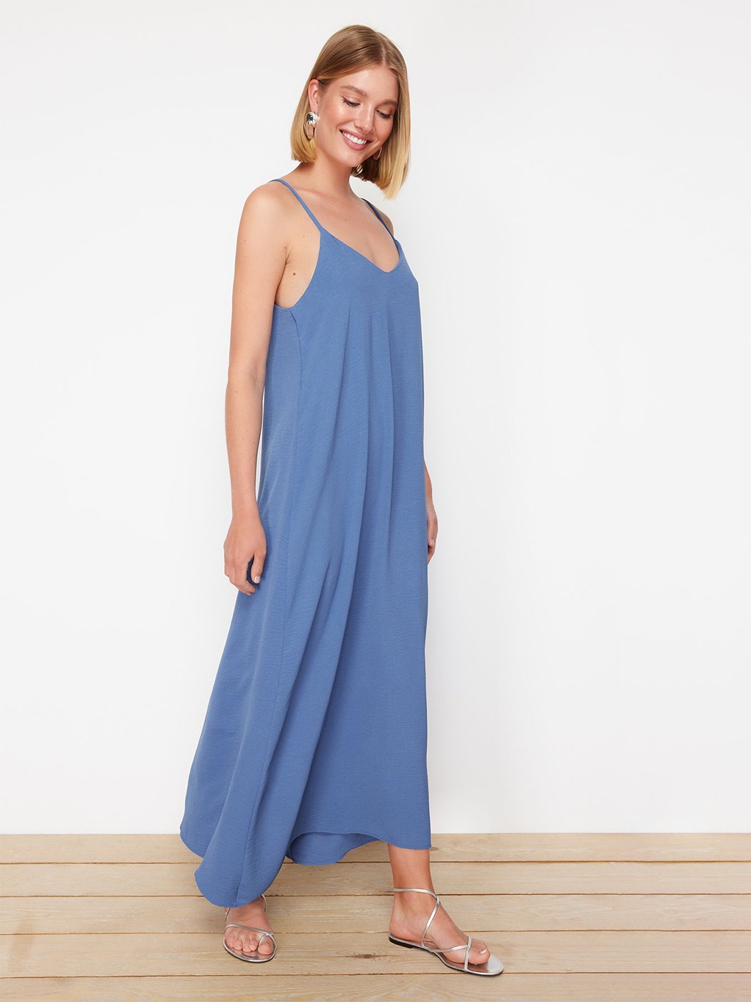 

Trendyol Shoulder Straps Sleeveless Maxi Dress, Blue