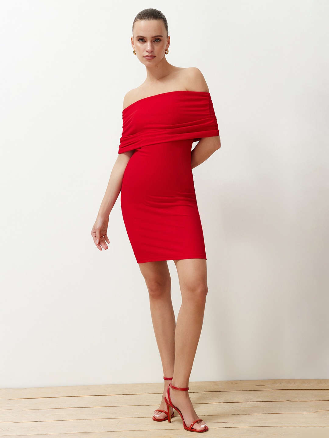 

Trendyol Off-Shoulder Bodycon Dress, Red