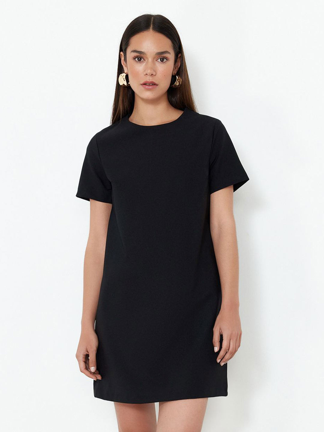 

Trendyol Round Neck Short Sleeves A-Line Dress, Black