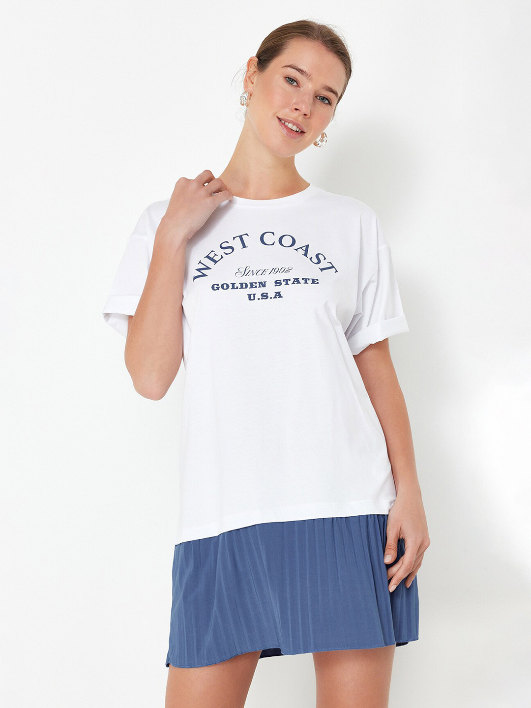 

Trendyol Colourblocked Round Neck Pure Cotton Drop-Waist Dress, White