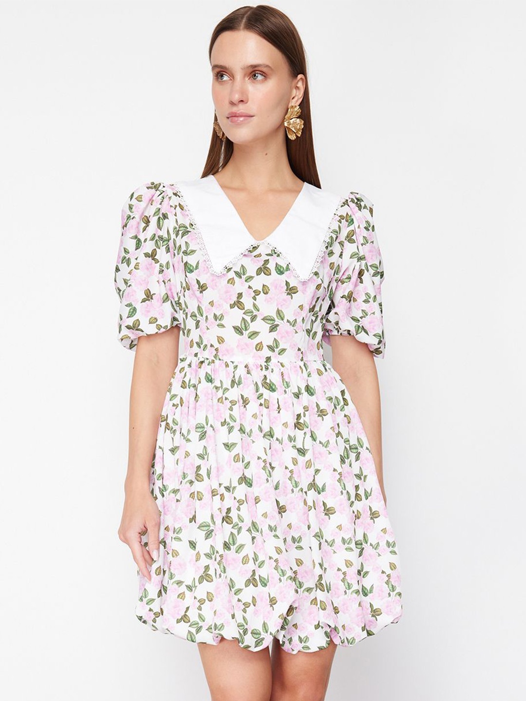 

Trendyol Peter Pan Collar Floral Print Puff Sleeve Fit & Flare Dress, White