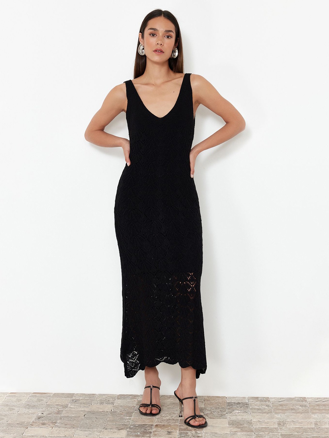 

Trendyol V-Neck Cotton Maxi Dress, Black