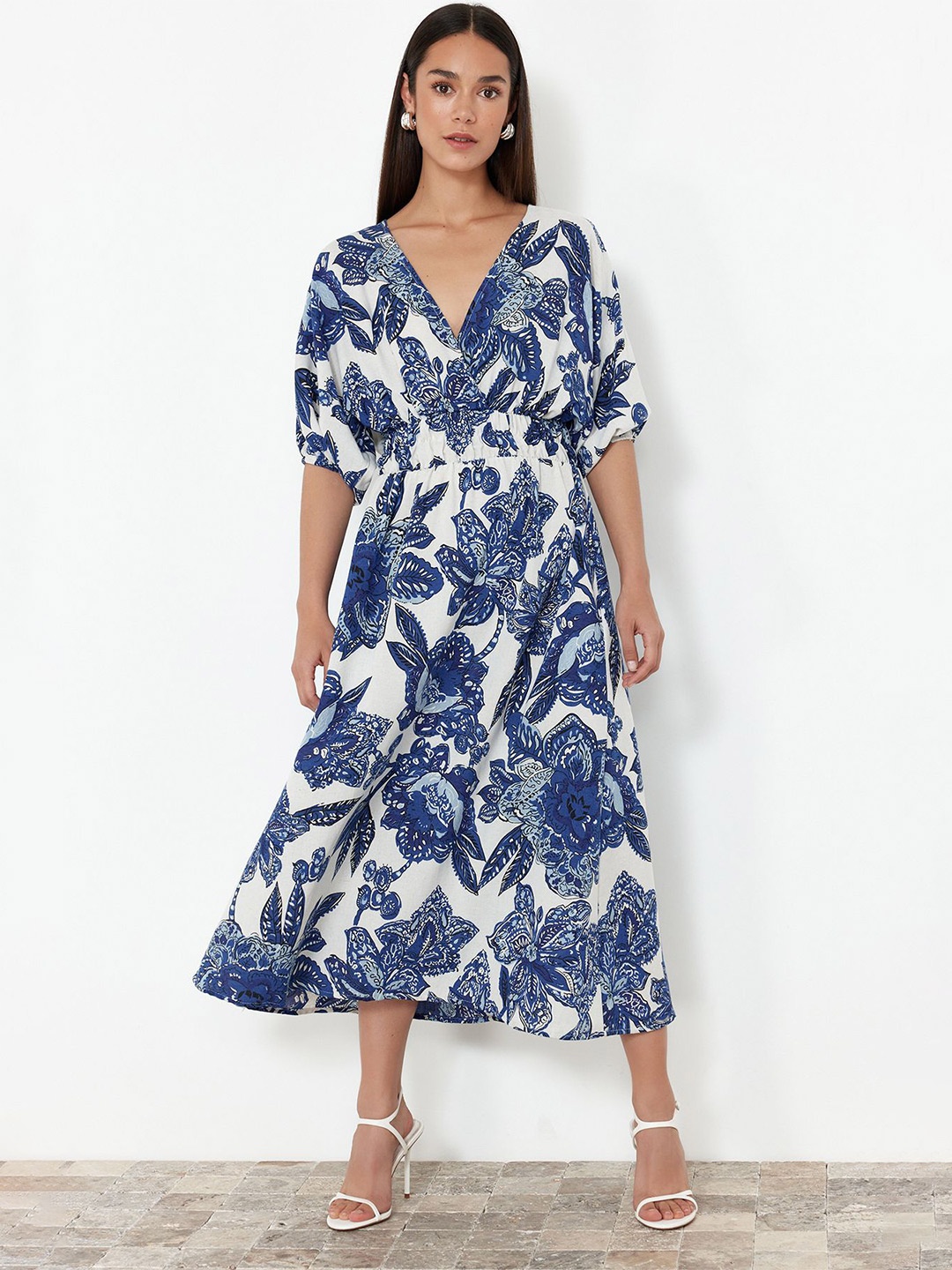 

Trendyol Puff Sleeves Fit & Flare Midi Dress, Blue