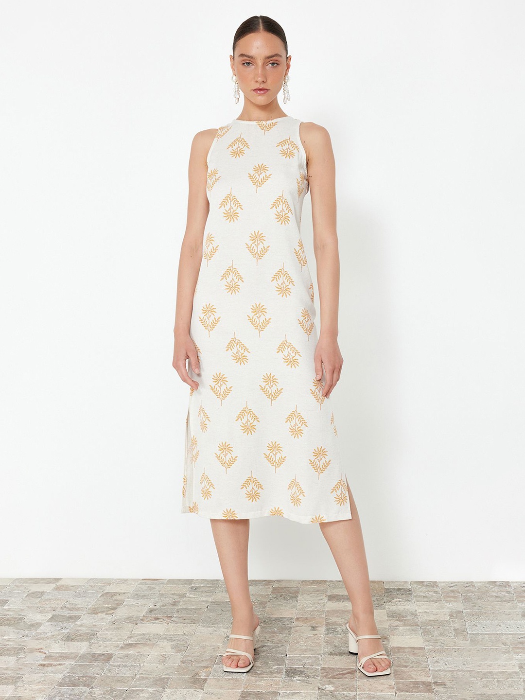

Trendyol Round Neck Sleeveless Ethnic Motifs Print Cotton A-Line Midi Dress, White