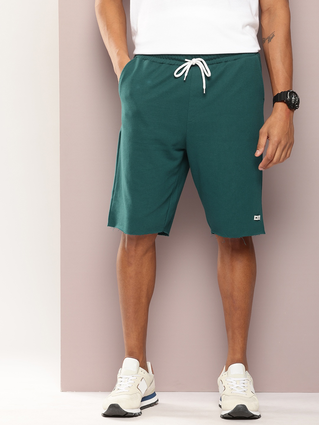 

Kook N Keech Men Knee Length Solid Shorts, Teal