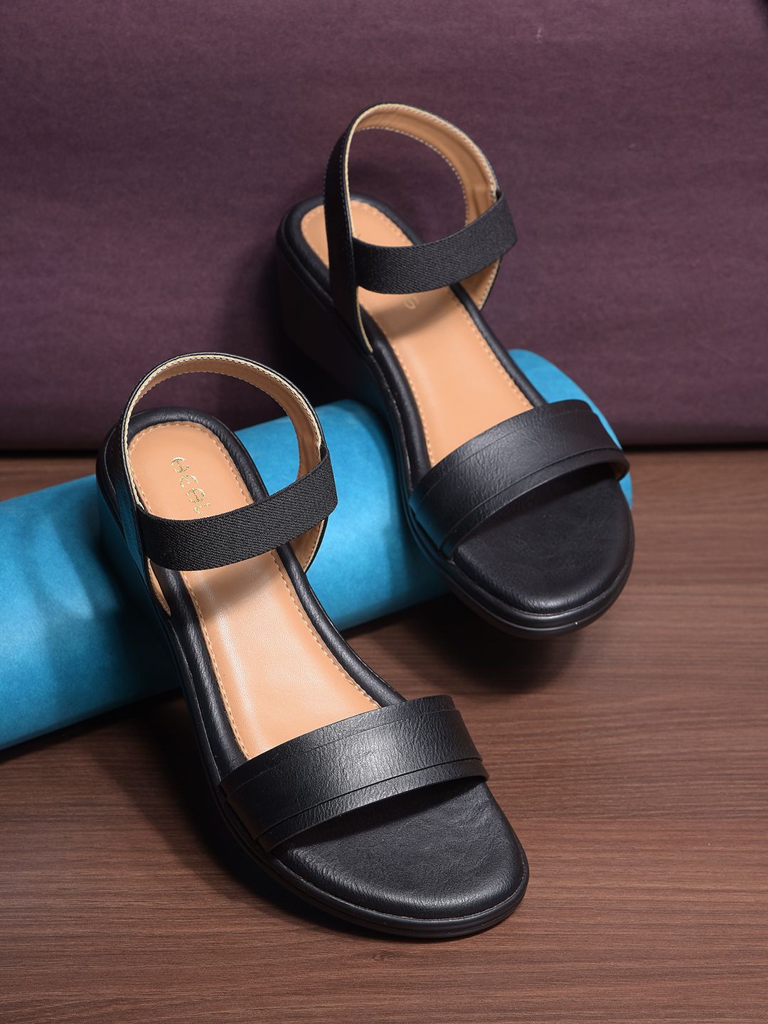 

Liberty Open Toe Comfort Heels, Black