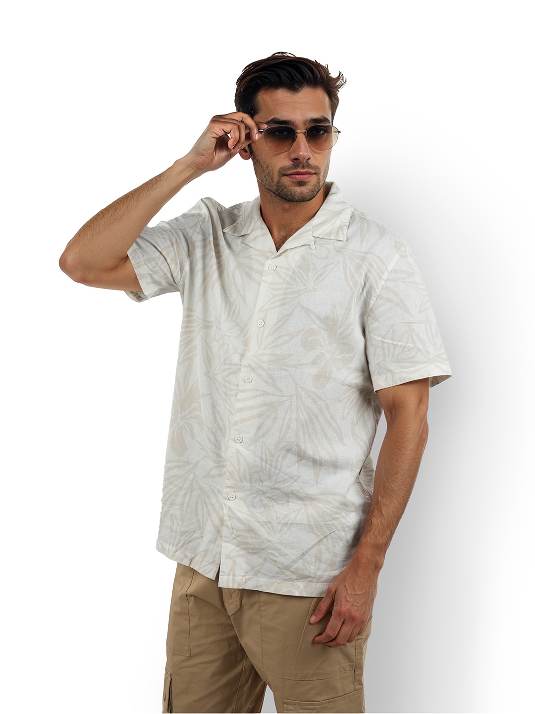 

Celio Classic Floral Print Lapel Collar Pure Linen Casual Shirt, Beige