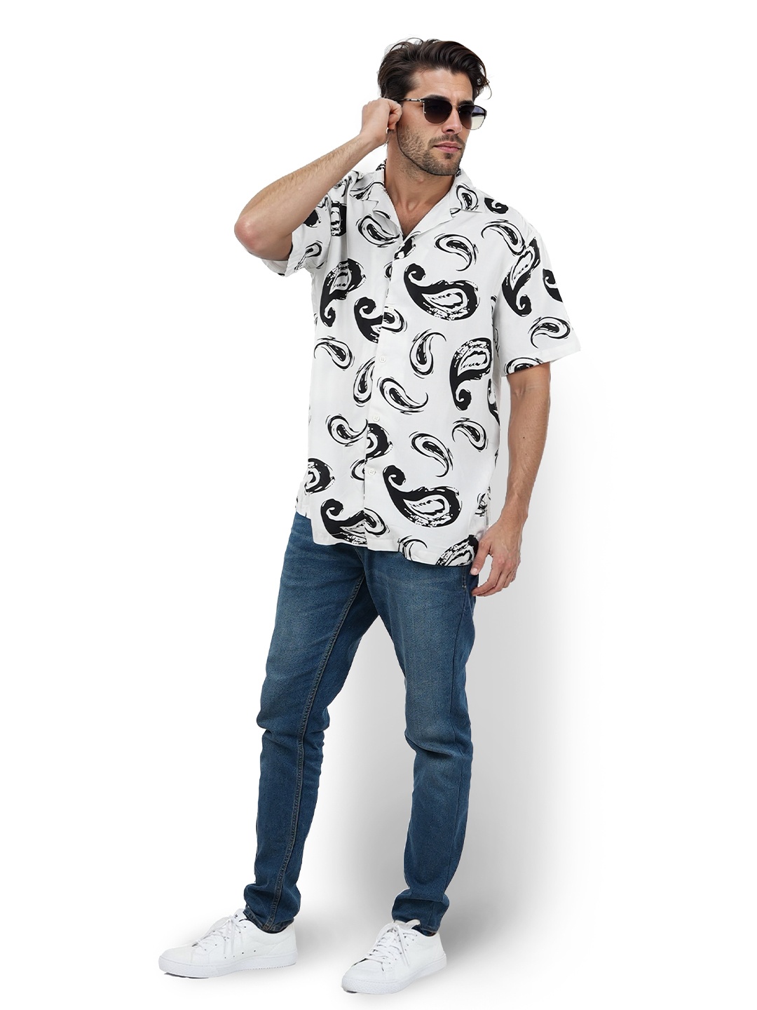 

Celio Classic Graphic Printed Cuban Collar Shirt, Off white