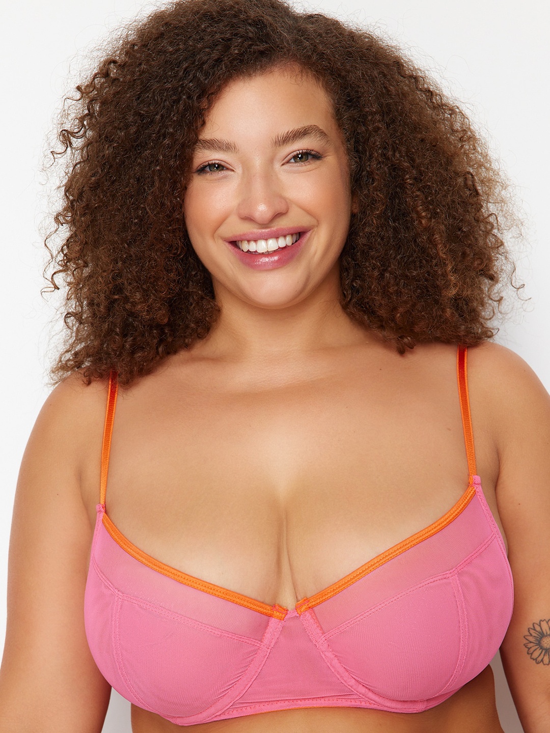 

Trendyol Plus Size Full Coverage Lightly Padded Everyday Bra With All Day Comfort, Pink