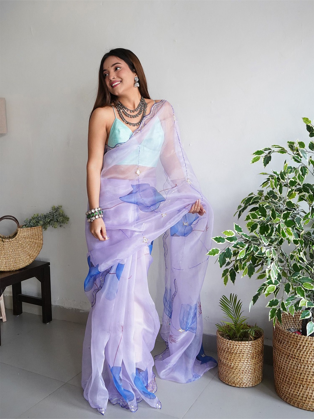 elora Embellished Mirror Work Organza Saree, Lavender