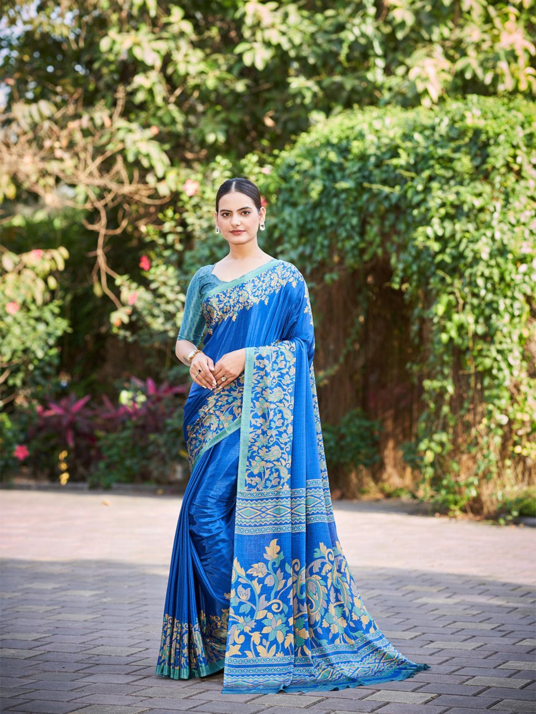 

Kandora Paisley Saree, Blue