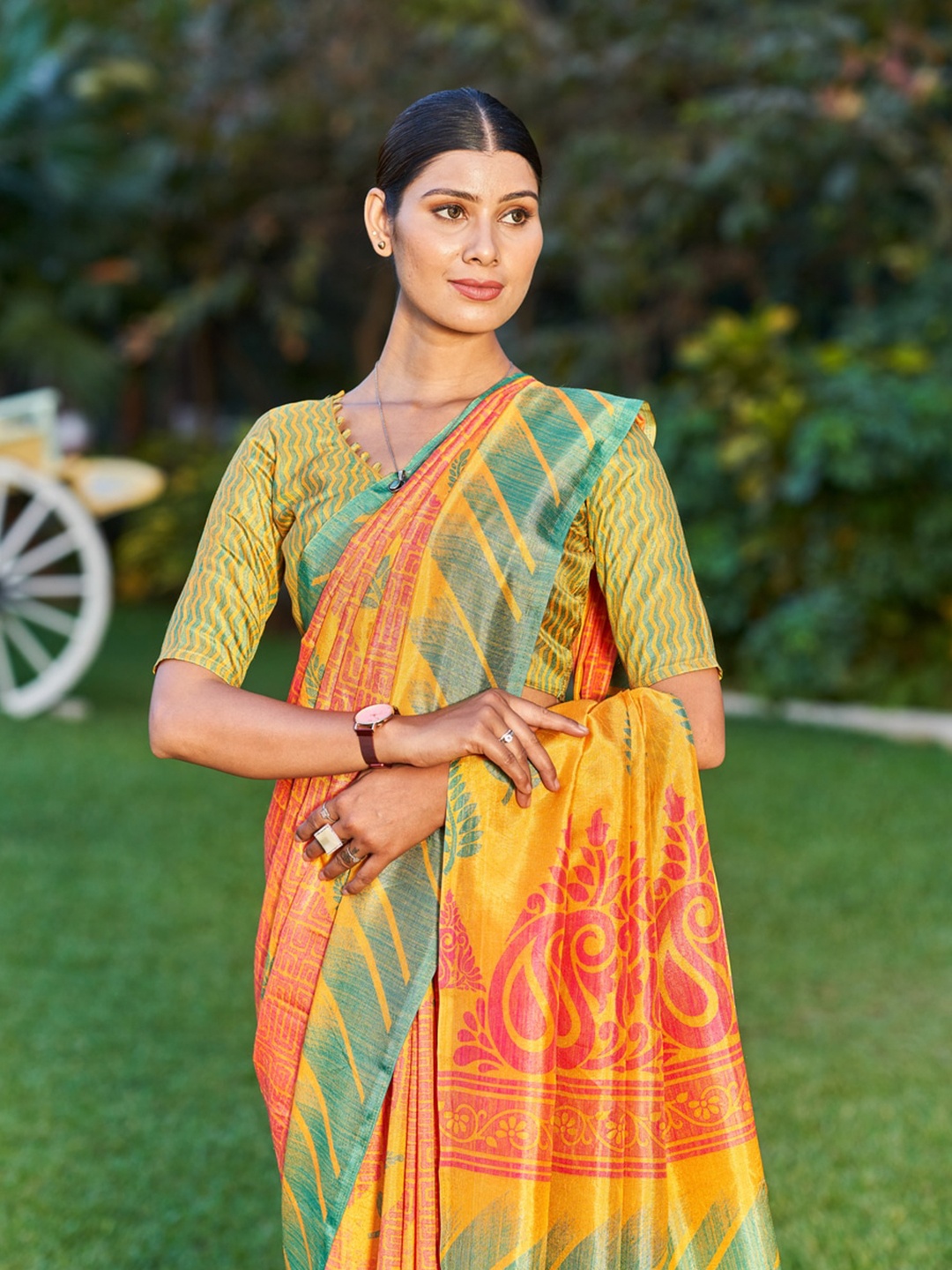

Kandora Paisley Saree, Orange