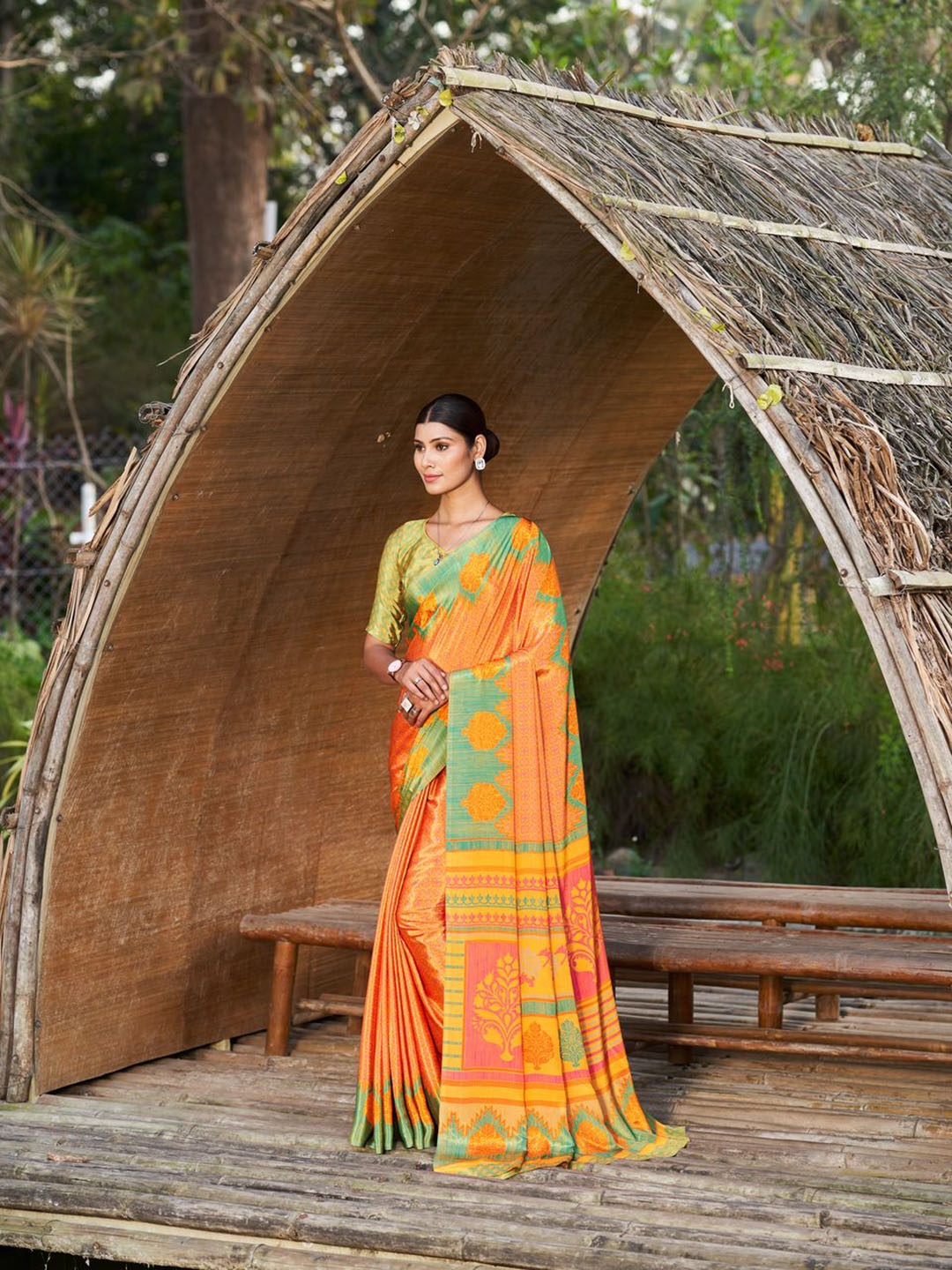

Kandora Floral Saree, Mustard
