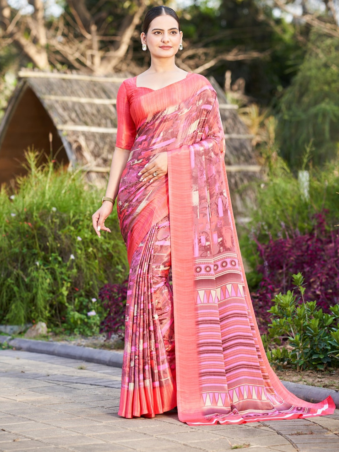 

Kandora Floral Poly Crepe Saree, Pink