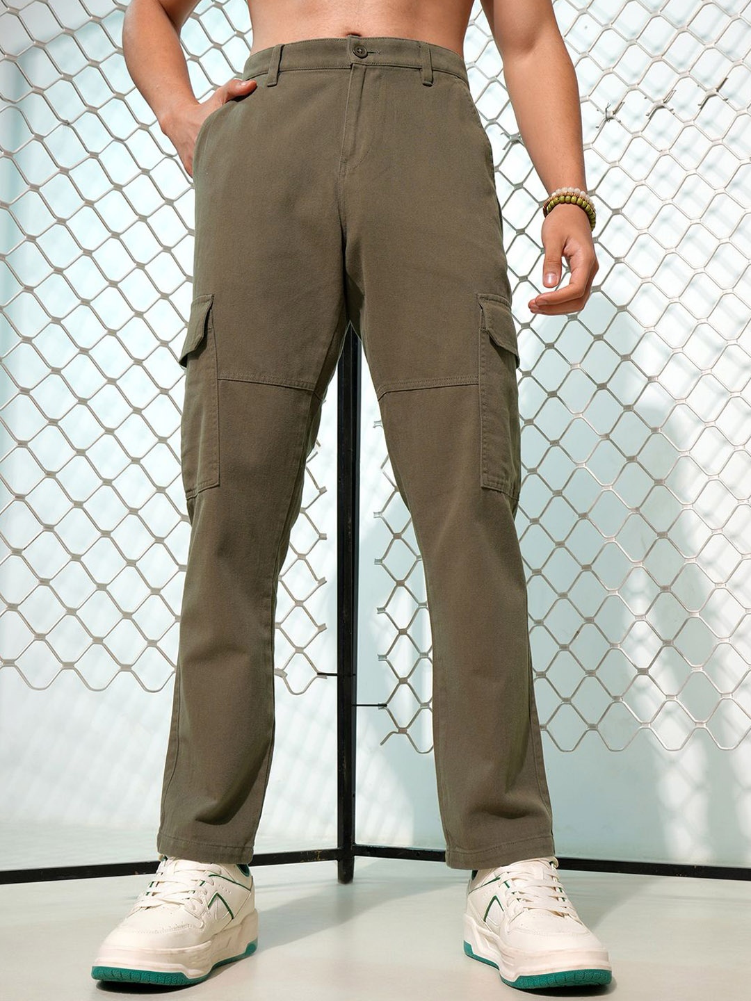 

HIGHLANDER Men High-Rise Straight Fit Cotton Cargos Trousers, Green