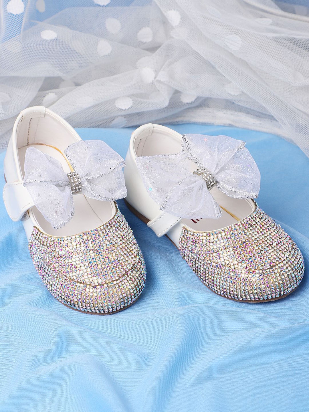 

Minesole Girls Embellished Ballerinas With Bows, White