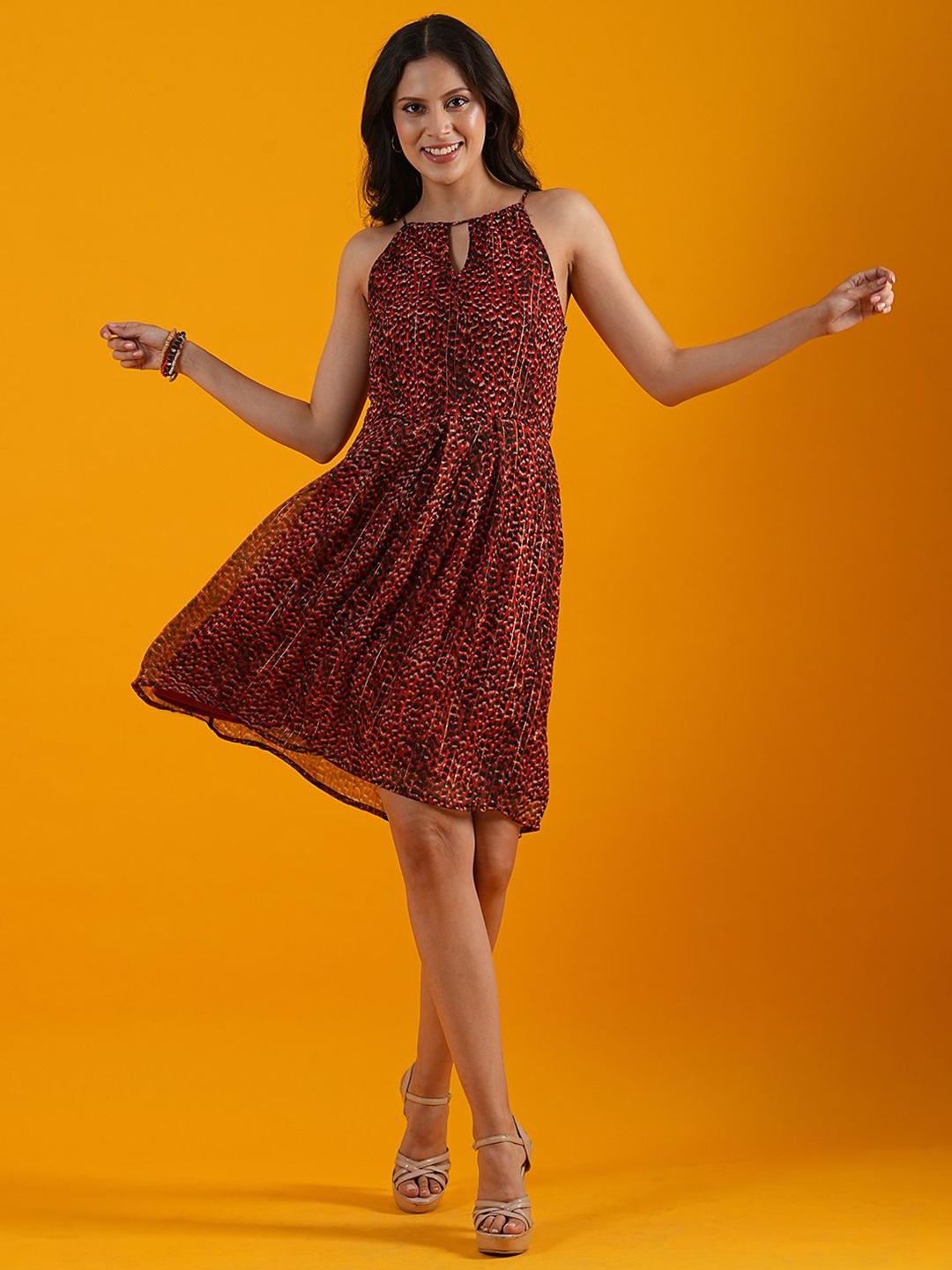 

Globus Rust Animal Print Keyhole Neck Georgette Fit & Flare Dress