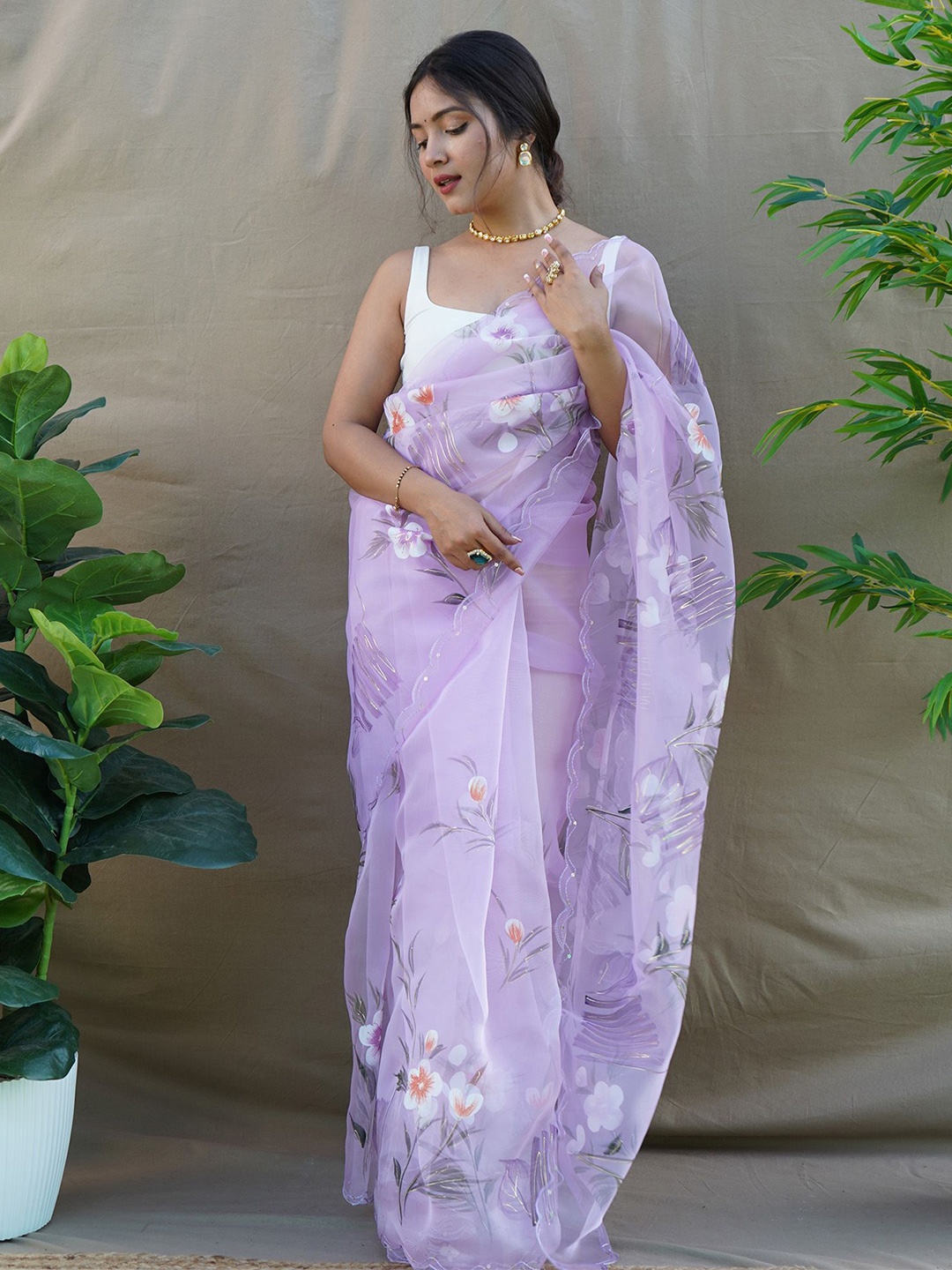 

elora Floral Organza Saree, Lavender
