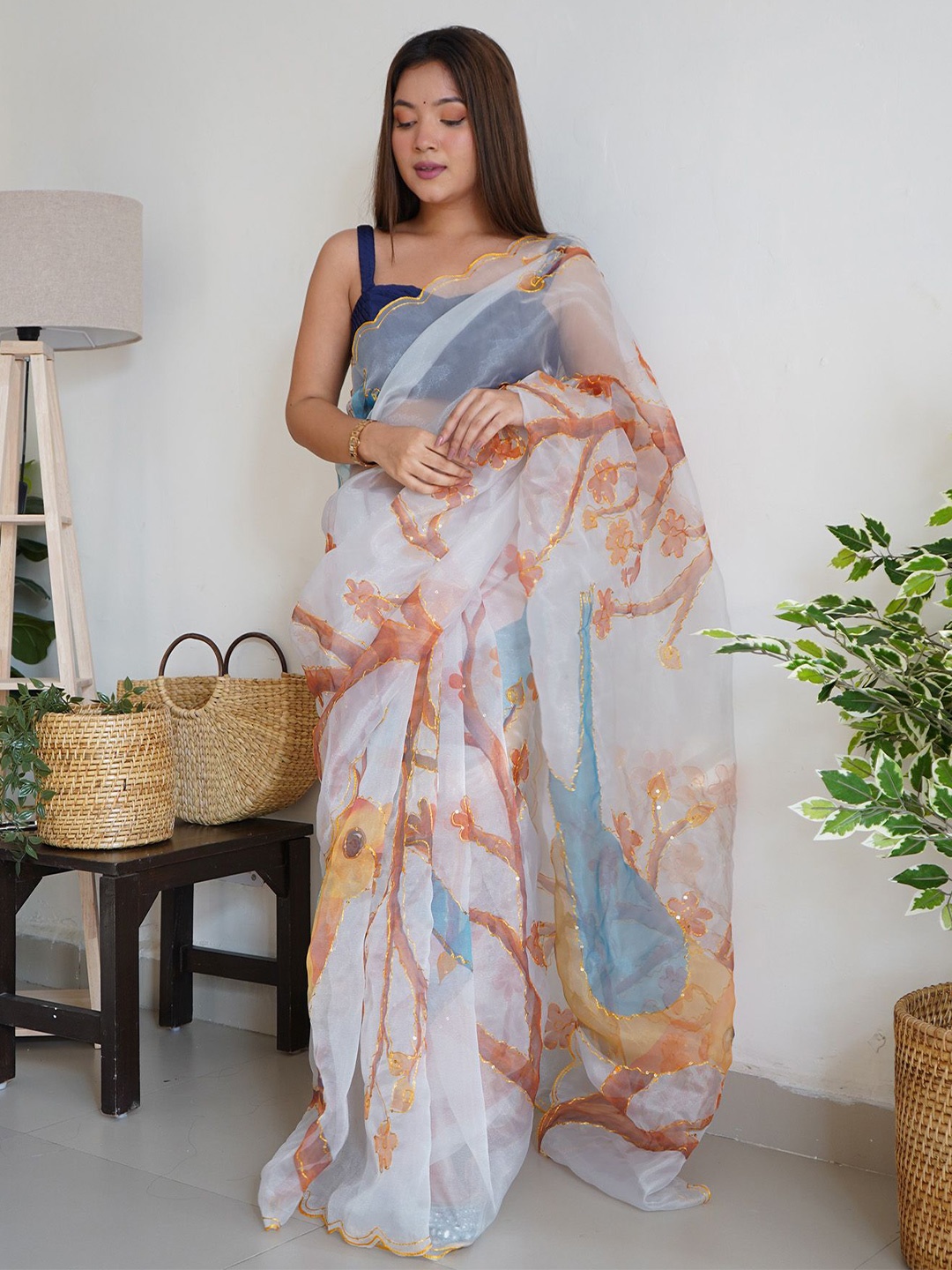 

elora Floral Sequinned Organza Saree, White