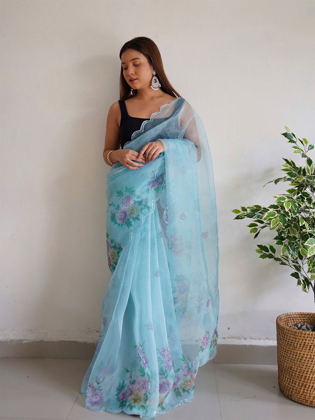 

elora Floral Sequinned Organza Saree, Turquoise blue