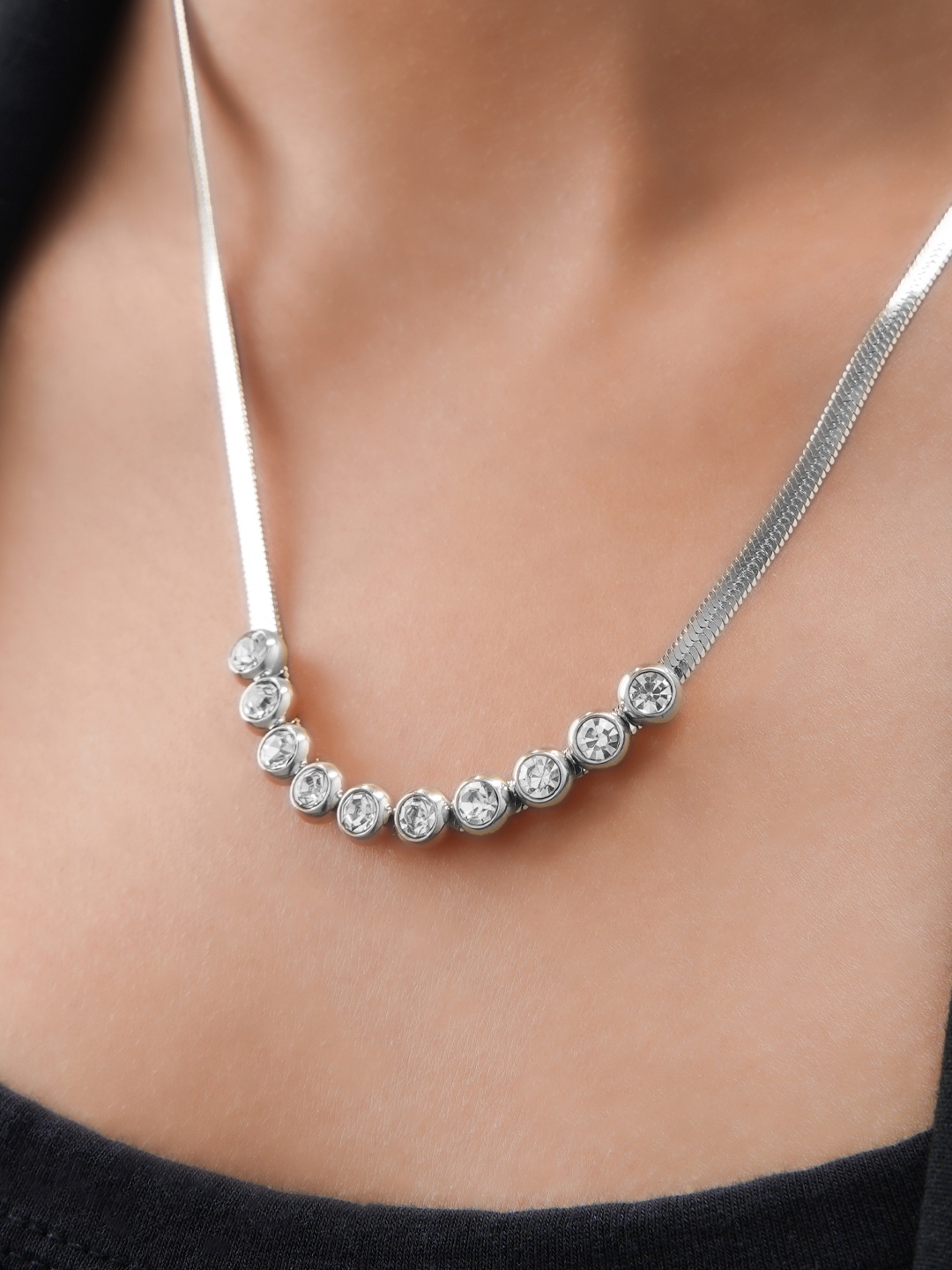 

SWASHAA Silver-Plated Cubic Zirconia Necklace