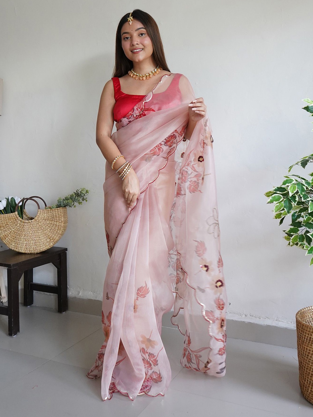

elora Floral Beads and Stones Organza Saree, Peach
