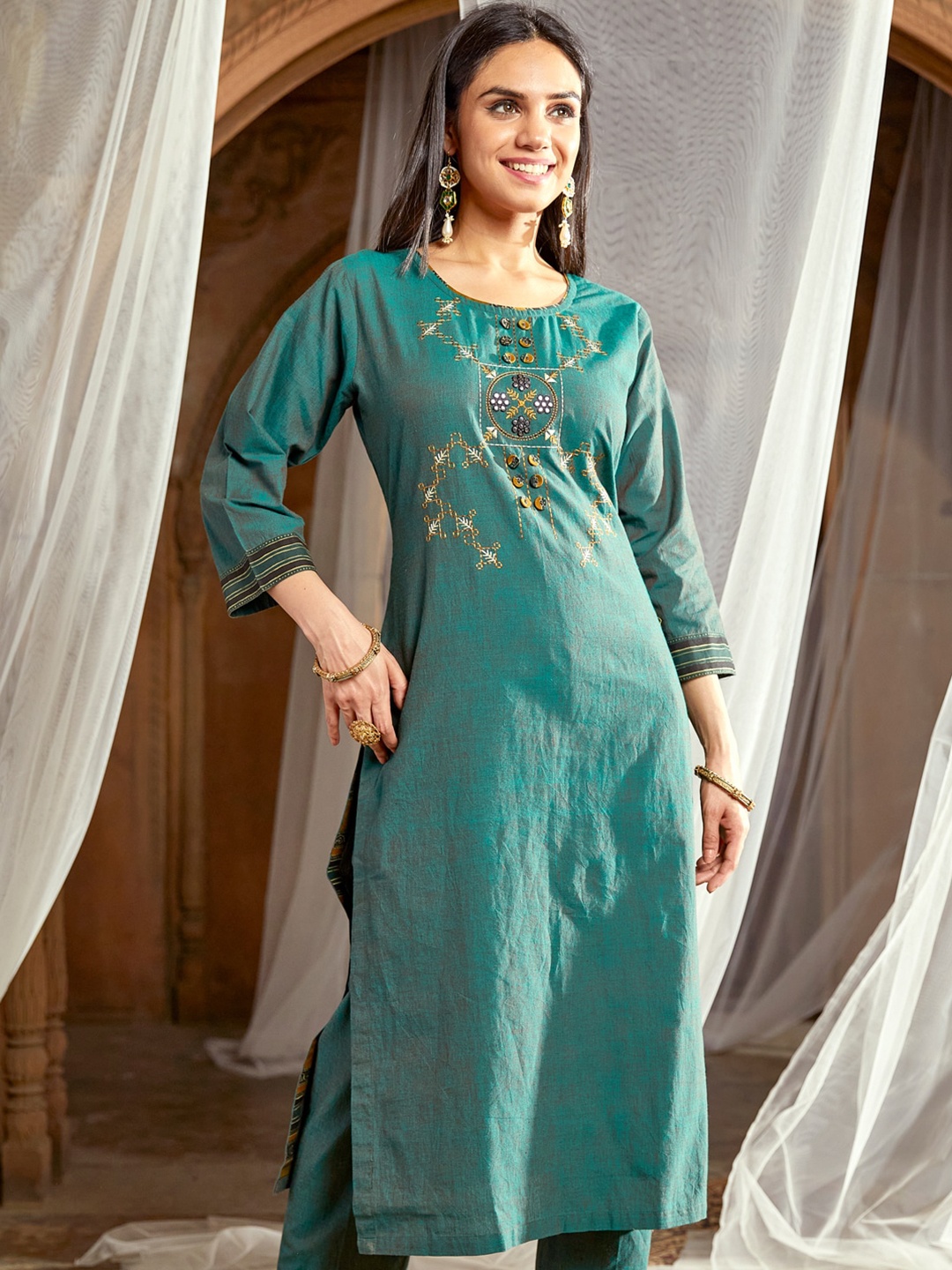 

WOMEN PLUS Women Yoke Design Anarkali Kurta, Green